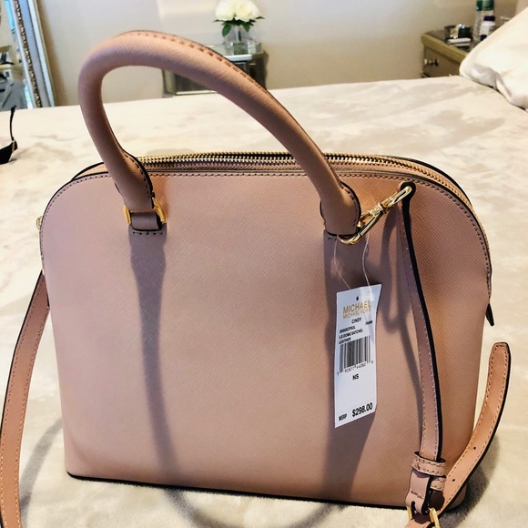 π Michael Kors Pink Cindy Dome Satchel Large NWT - Picture 3 of 8